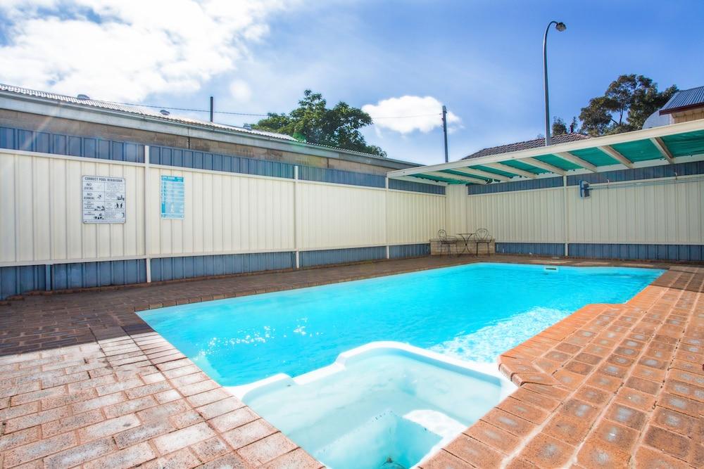 Cowra Motor Inn Eksteriør billede