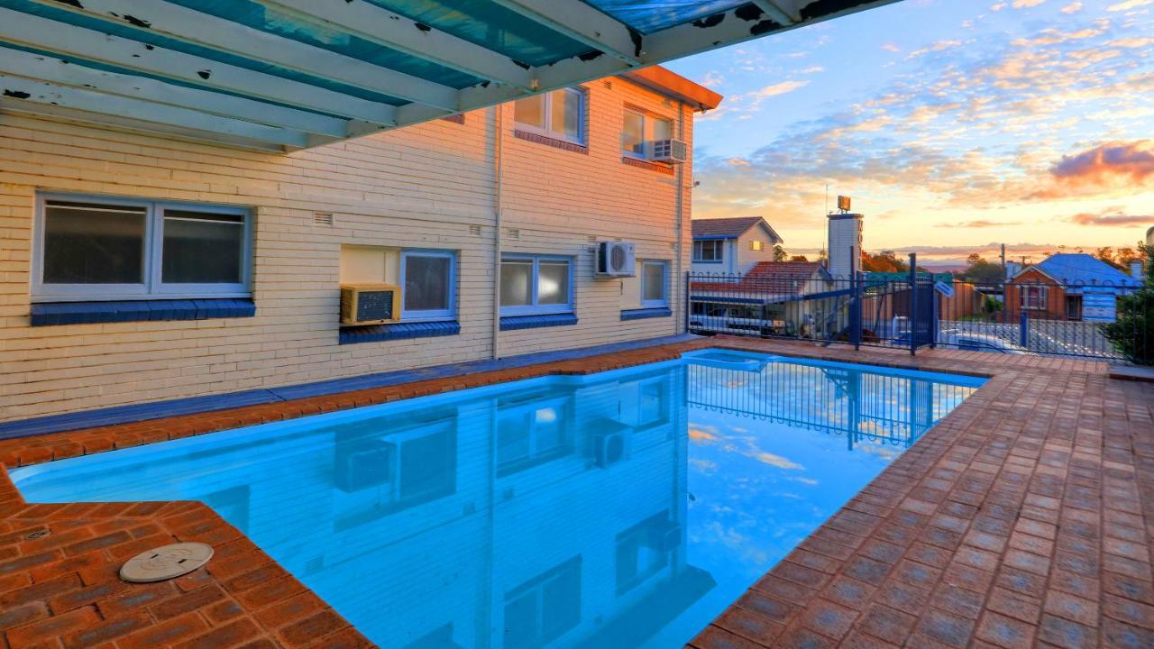 Cowra Motor Inn Eksteriør billede