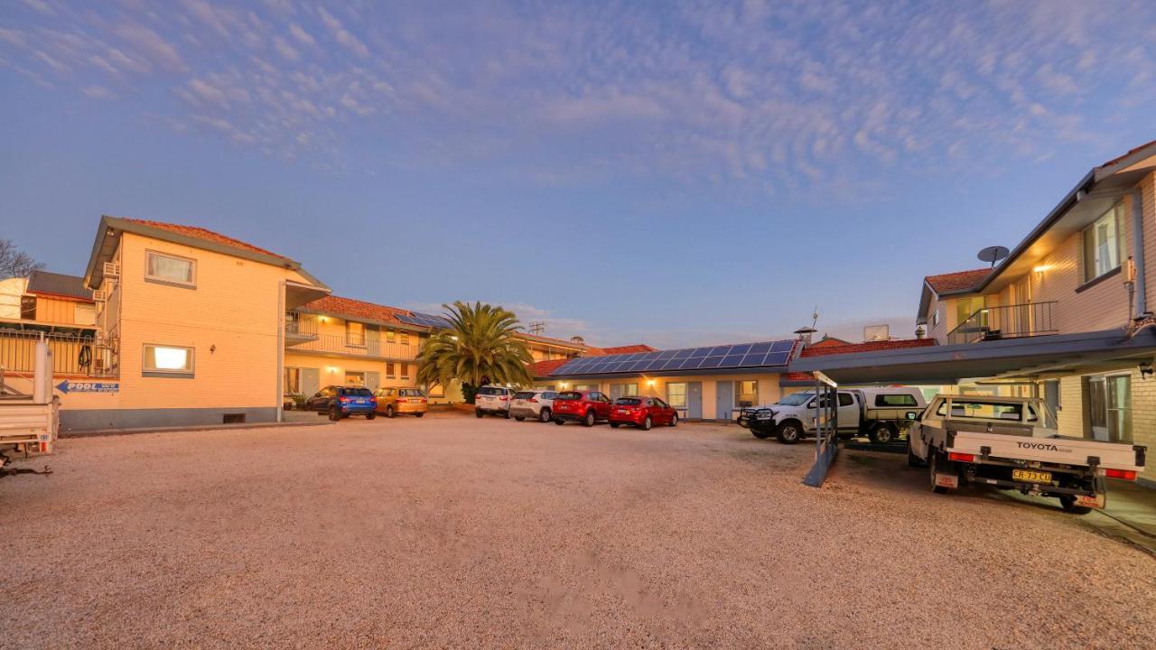 Cowra Motor Inn Eksteriør billede