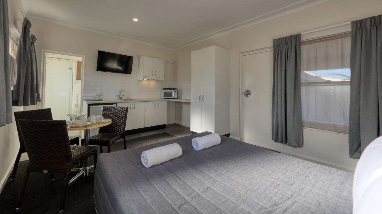 Cowra Motor Inn Eksteriør billede